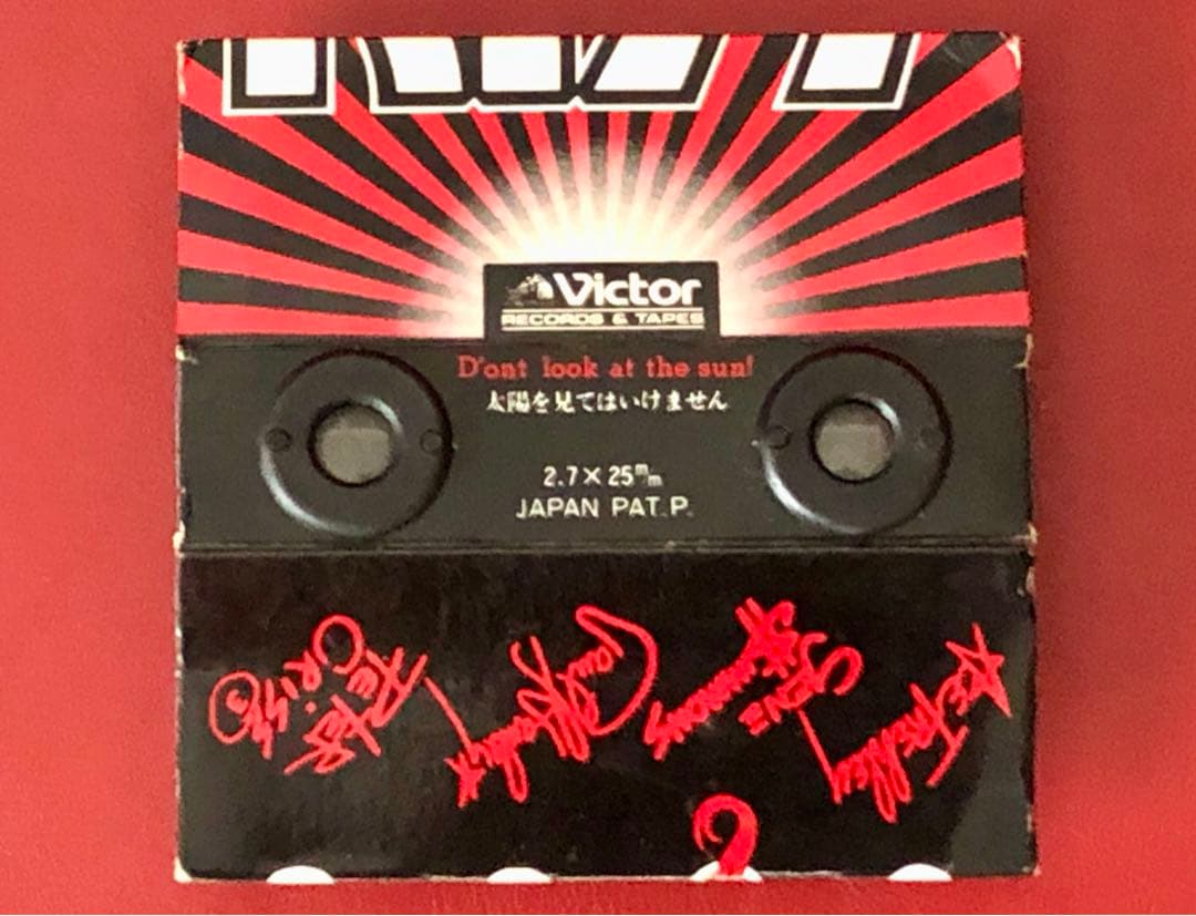 a*a様 特製KISS オペラグラス