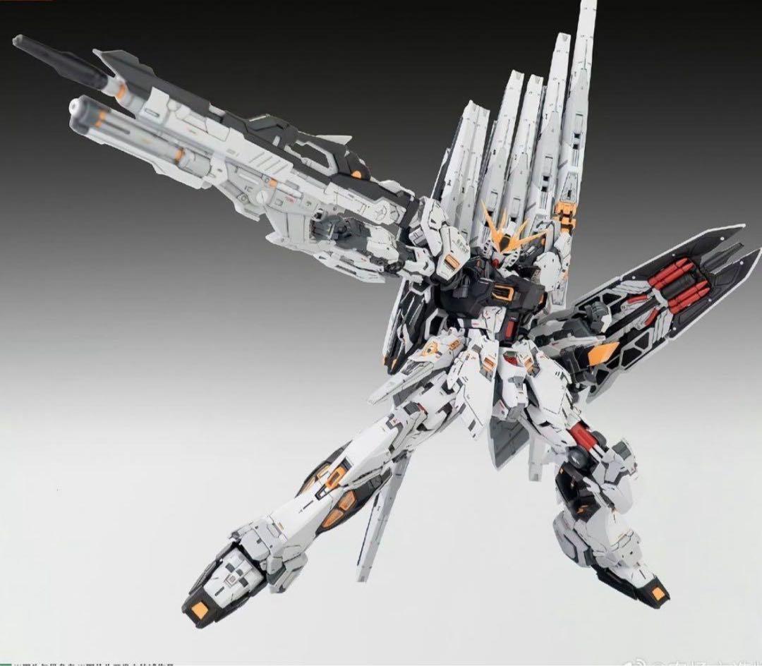 1/100 mgex級νガンダム 海外スタジオ正規品