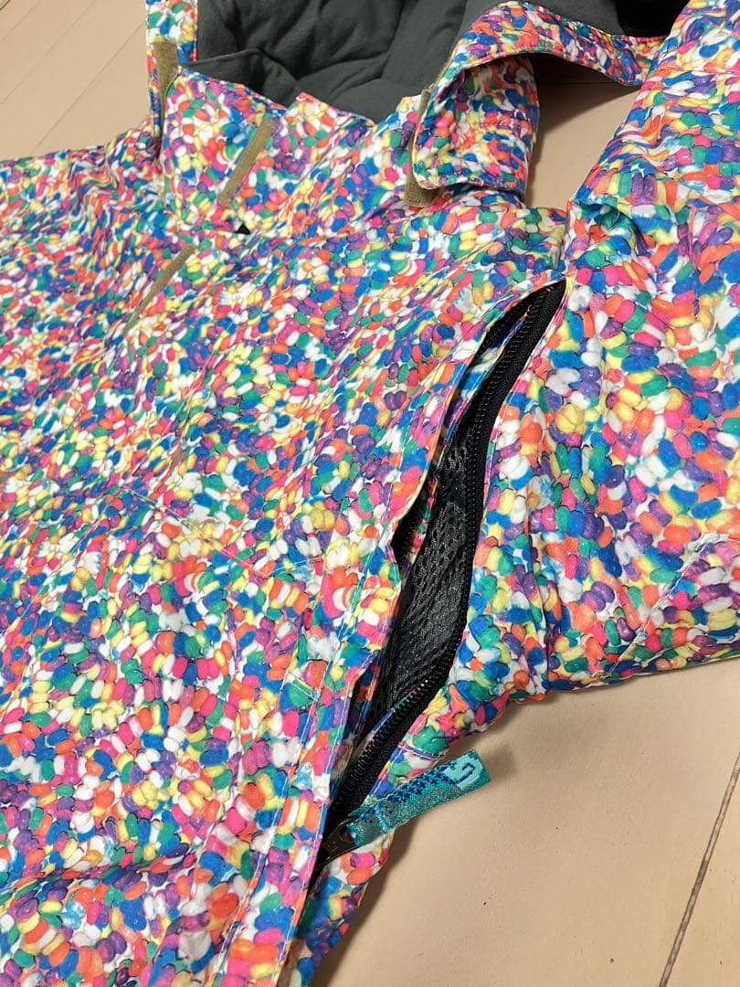 新品！バートン　BURTON スノーボード　ウェア　150 キッズ　子供　オマケ