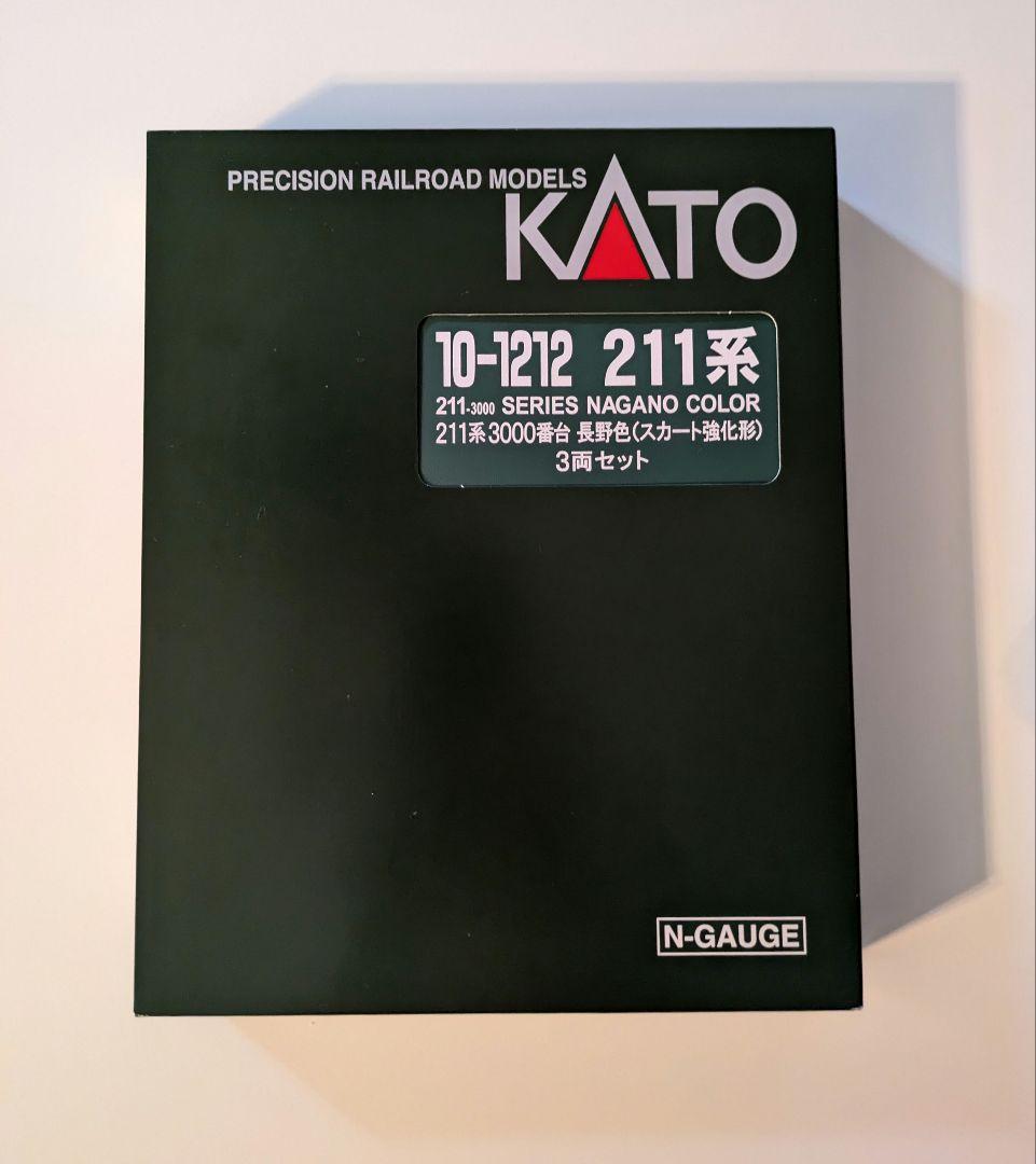 KATO 10-1212 211系3000番台 長野色スカート強化形　3両
