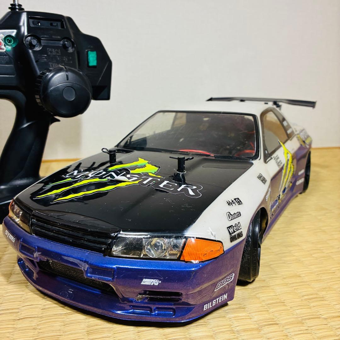 【このまま使用可】ラジコン ドリフト　R32 スカイライン シャーシ フルセット