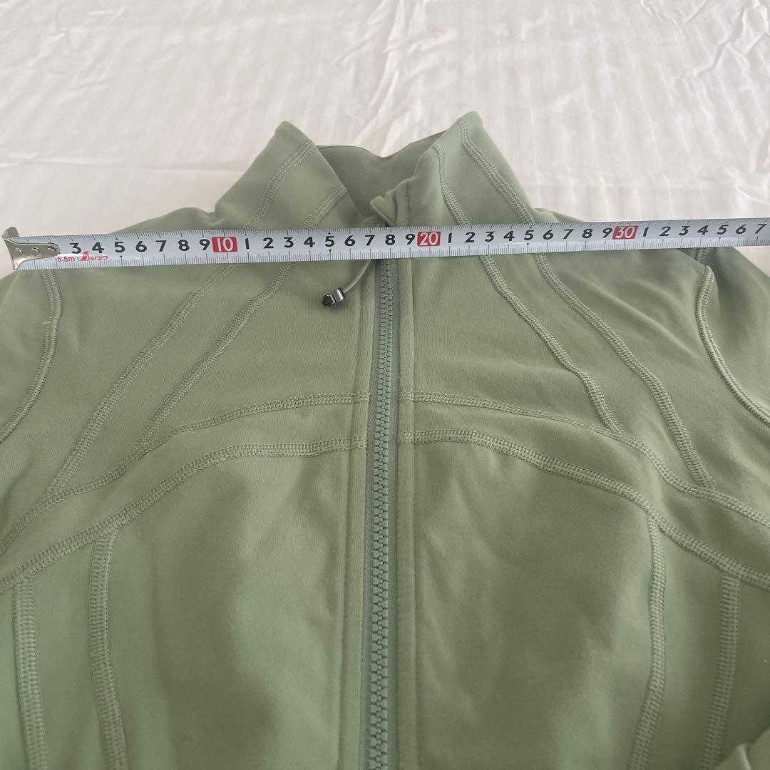 ルルレモン　レディースジャケット