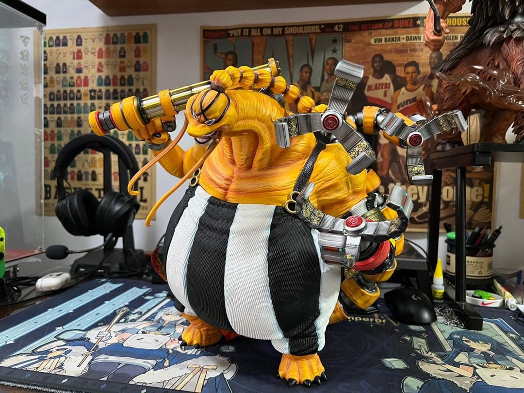 ONE PIECE ワンピース クイーン【人獣形態】 フィギュア ガレージキット