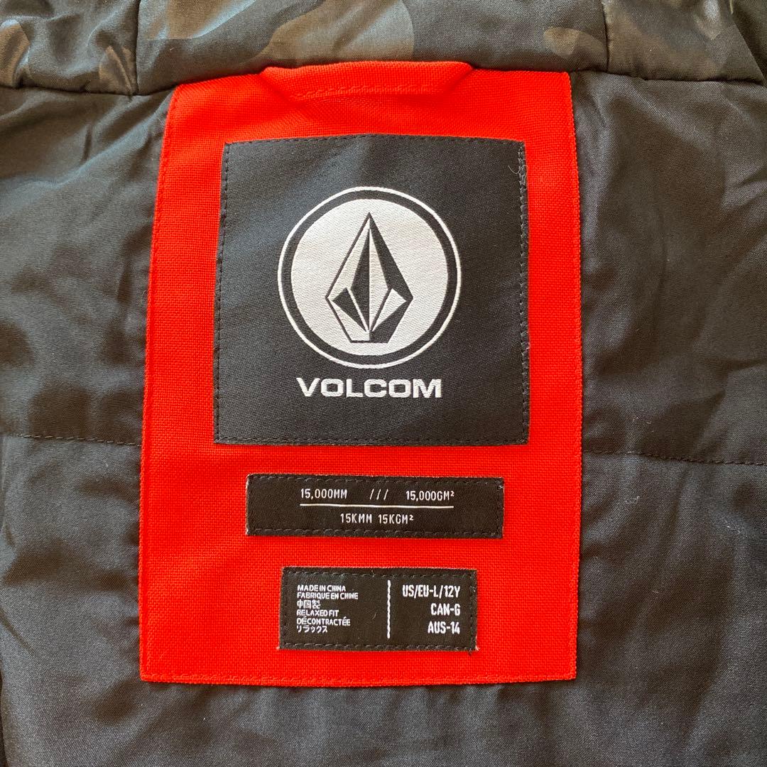 美品⭐︎ボルコムスノーボードウエア　上下　140