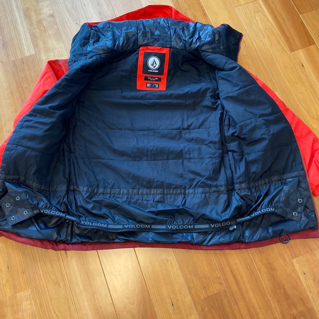 美品⭐︎ボルコムスノーボードウエア　上下　140