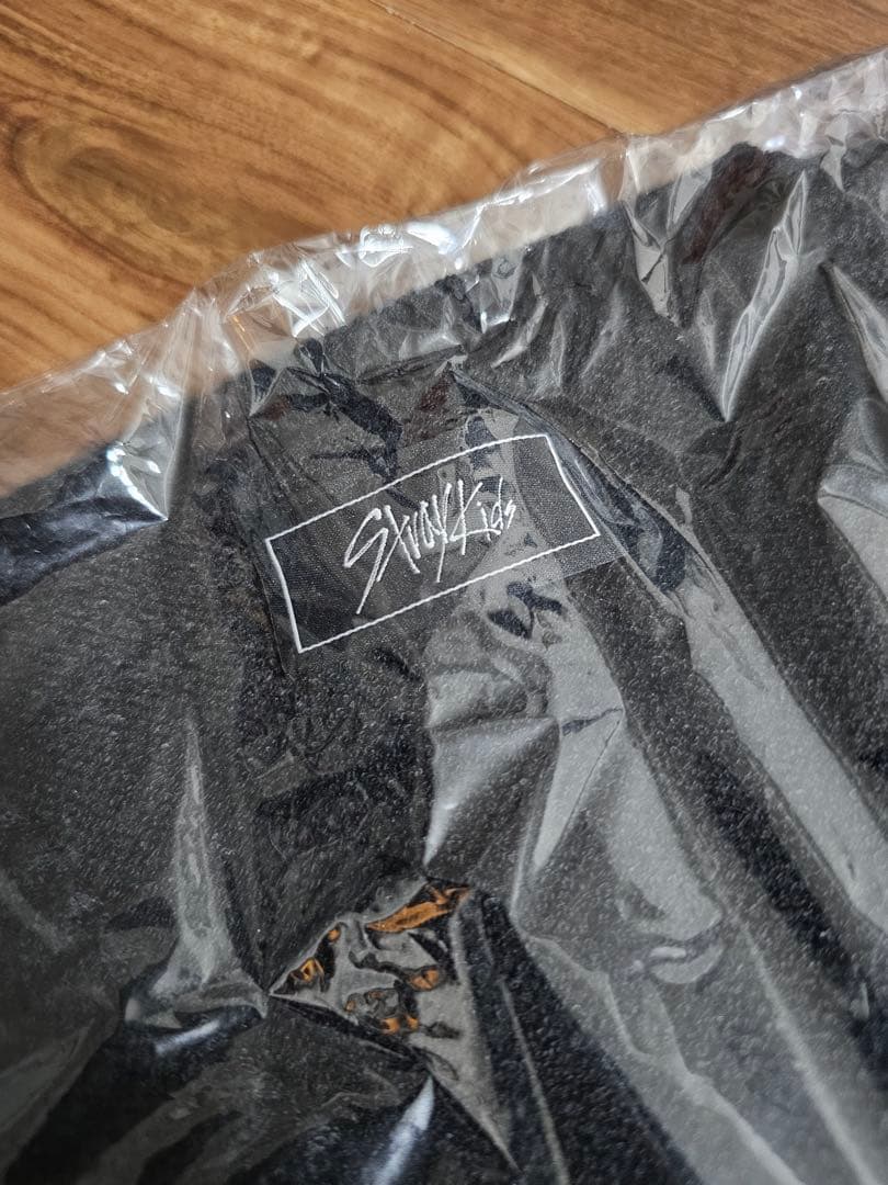 Stray Kids リノ プロデュース カーディガン メンプロ