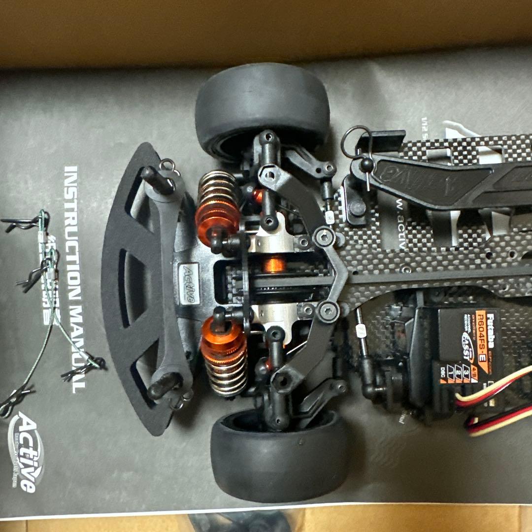 Active A21C SS レッド/ホワイト M-シャーシ