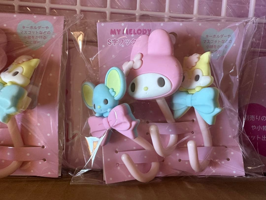 【完売品】マイメロディ メッシュパネル、フック、フック付き小物入れセット
