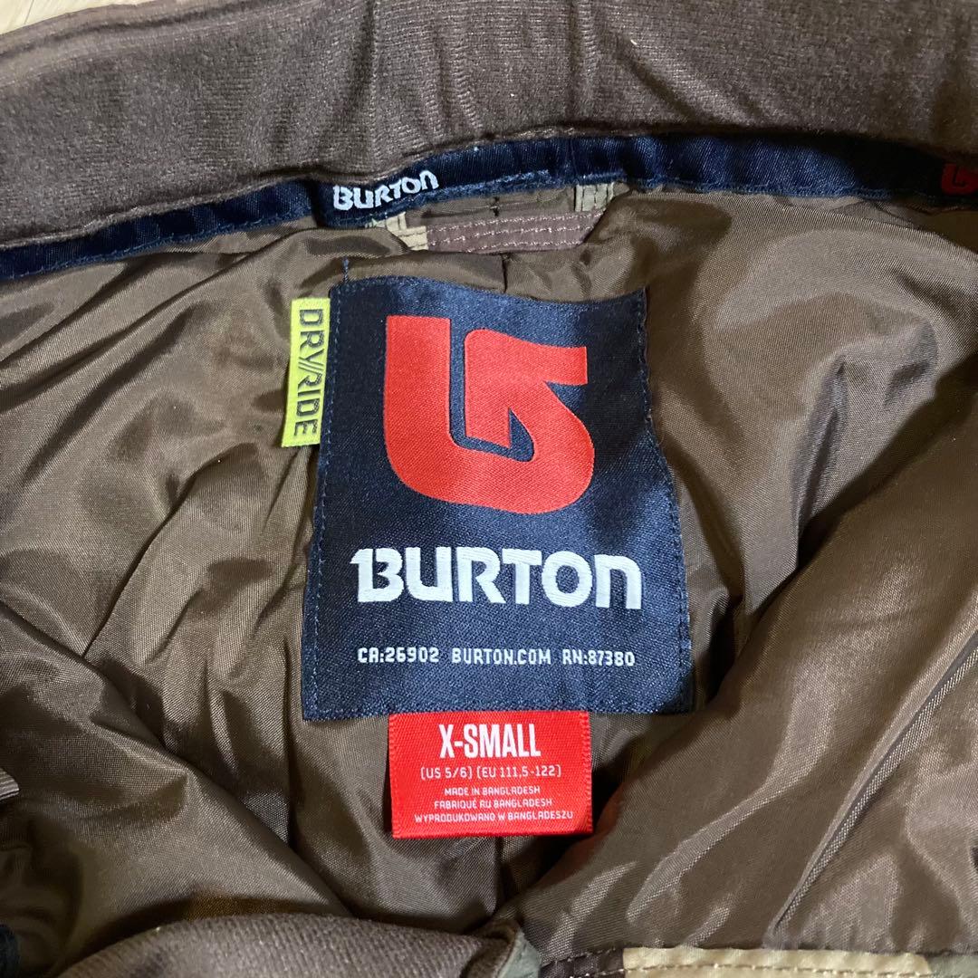 【新品未使用】Burton キッズ スノーボードパンツ XS 迷彩DRYRIDE