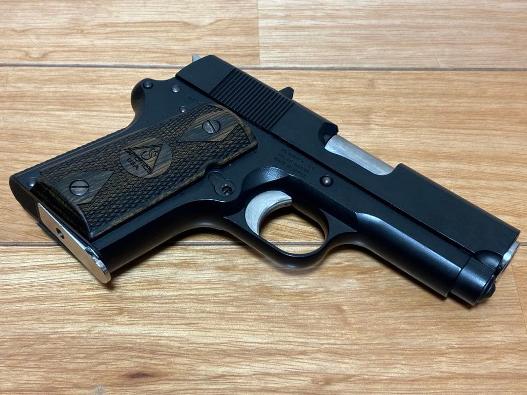 東京マルイ DETONICS.45 別売木製グリップ換装 ASGK刻印有り