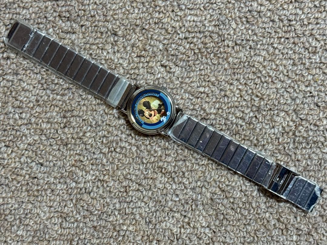 セイコーアルバ「ミッキーマウス ザ・ニューミレニアム 2000」記念限定ウォッチ
