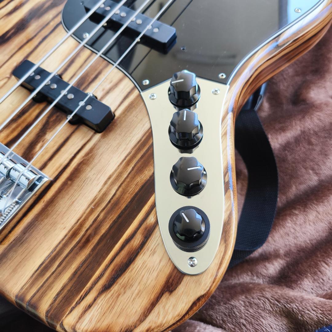 EDWARDS E-AMAZE-AS-4/M エドワーズ BASS ベース 4弦