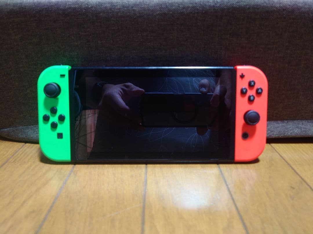 Nintendo Switch グリーン/レッド 本体