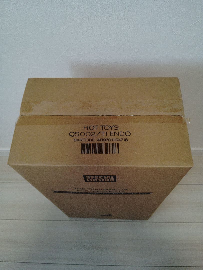 ホットトイズ ターミネーター1/4スケールフィギュア T-800エンドスケルトン