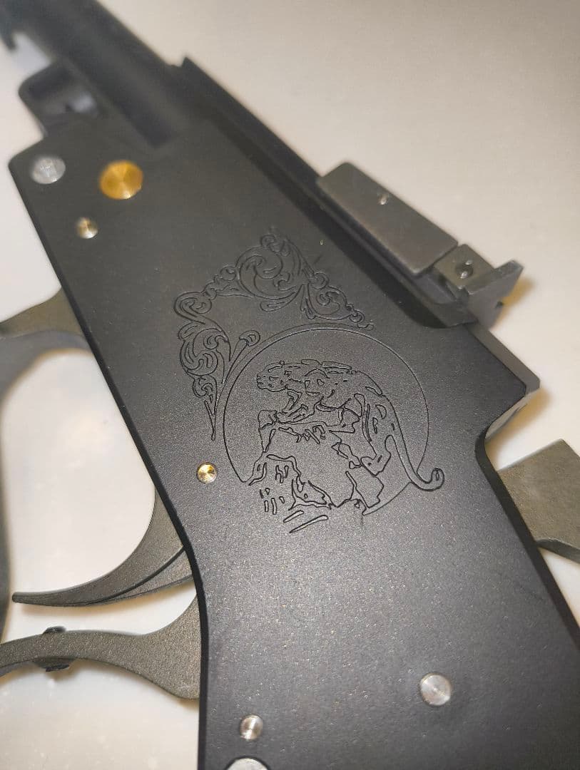 ジャンク品　インナーバレル無し　鑑賞用　デジコン　ターゲット 13インチ