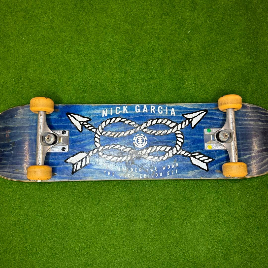 elementニックガルシア　Thunderトラック　スイスbonesベアリング