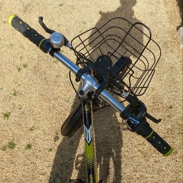 マウンテンバイク26インチ　 6段変速 ブラック/イエロー