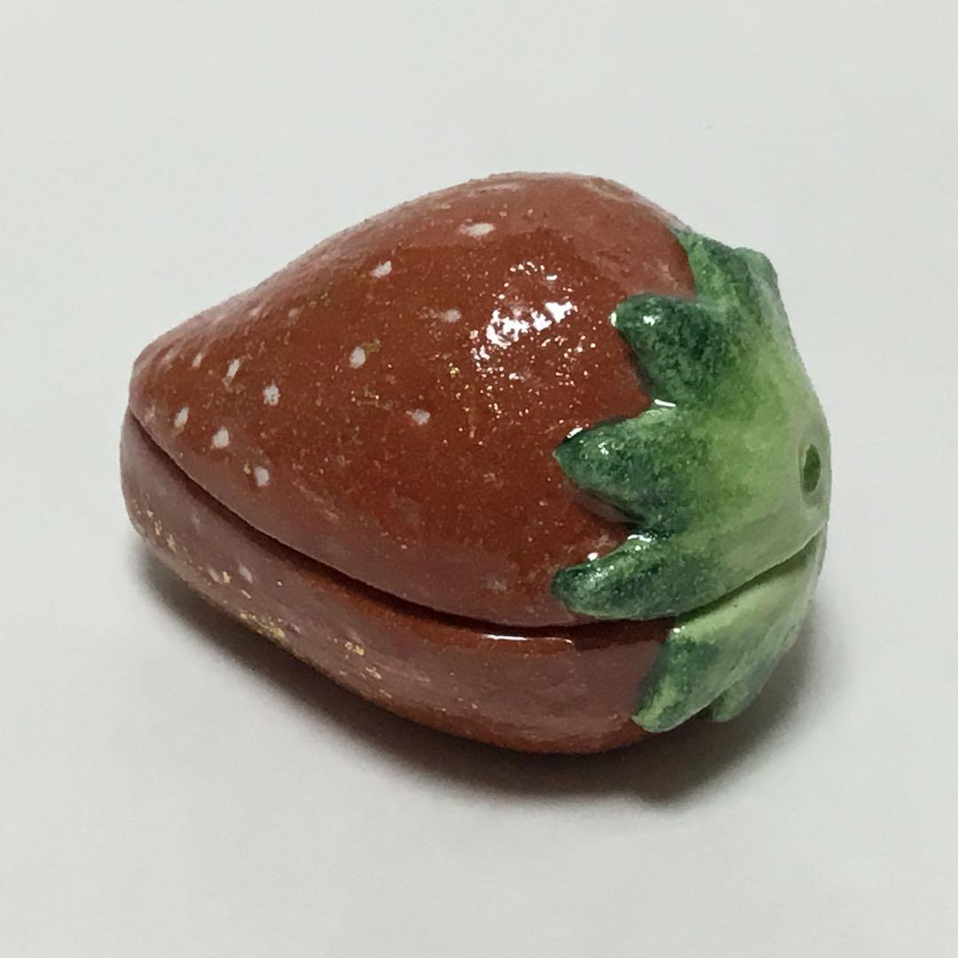 香合 いちご 楽入窯 化粧箱付 茶道具 新品