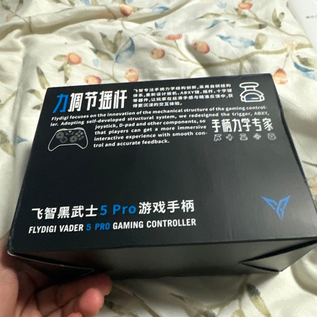 Flydigi Vader 5 Pro ゲームコントローラー