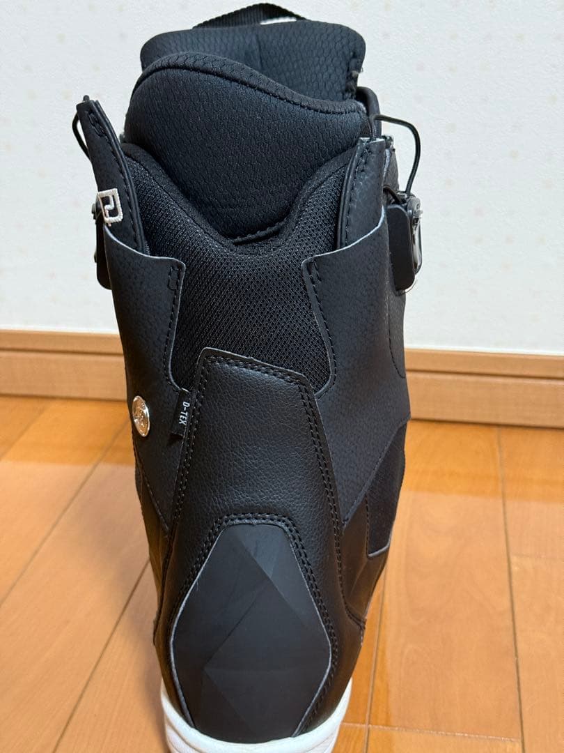 DEELUXE ディーラックス　ブラック スノーボードブーツ 26.5cm