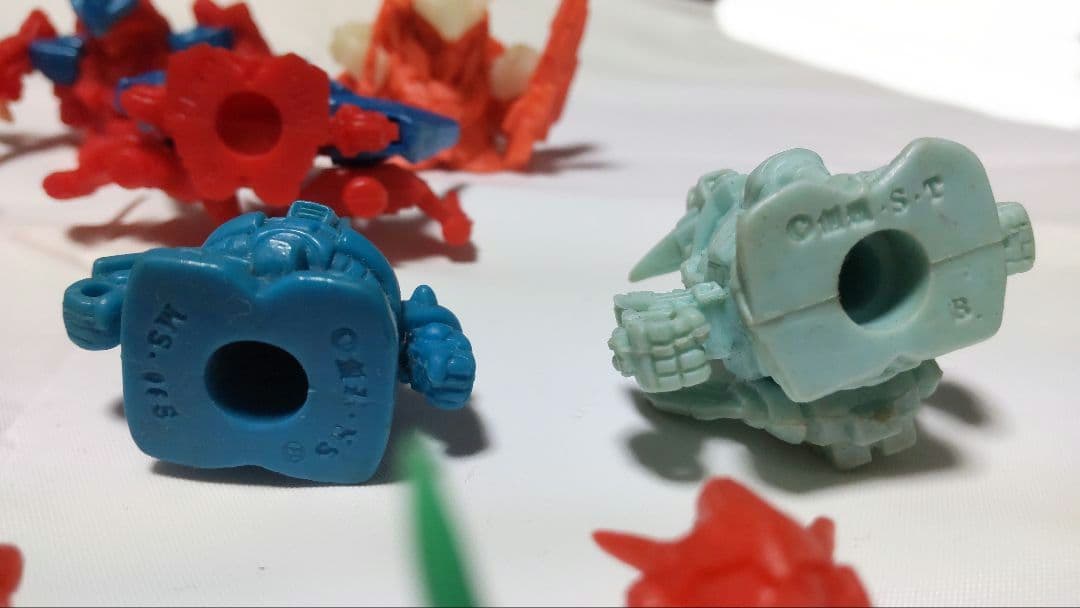 ガンダム　消しゴム　ガチャ　ガンケシ　ガン消し　ロックマン　メットール　１４個