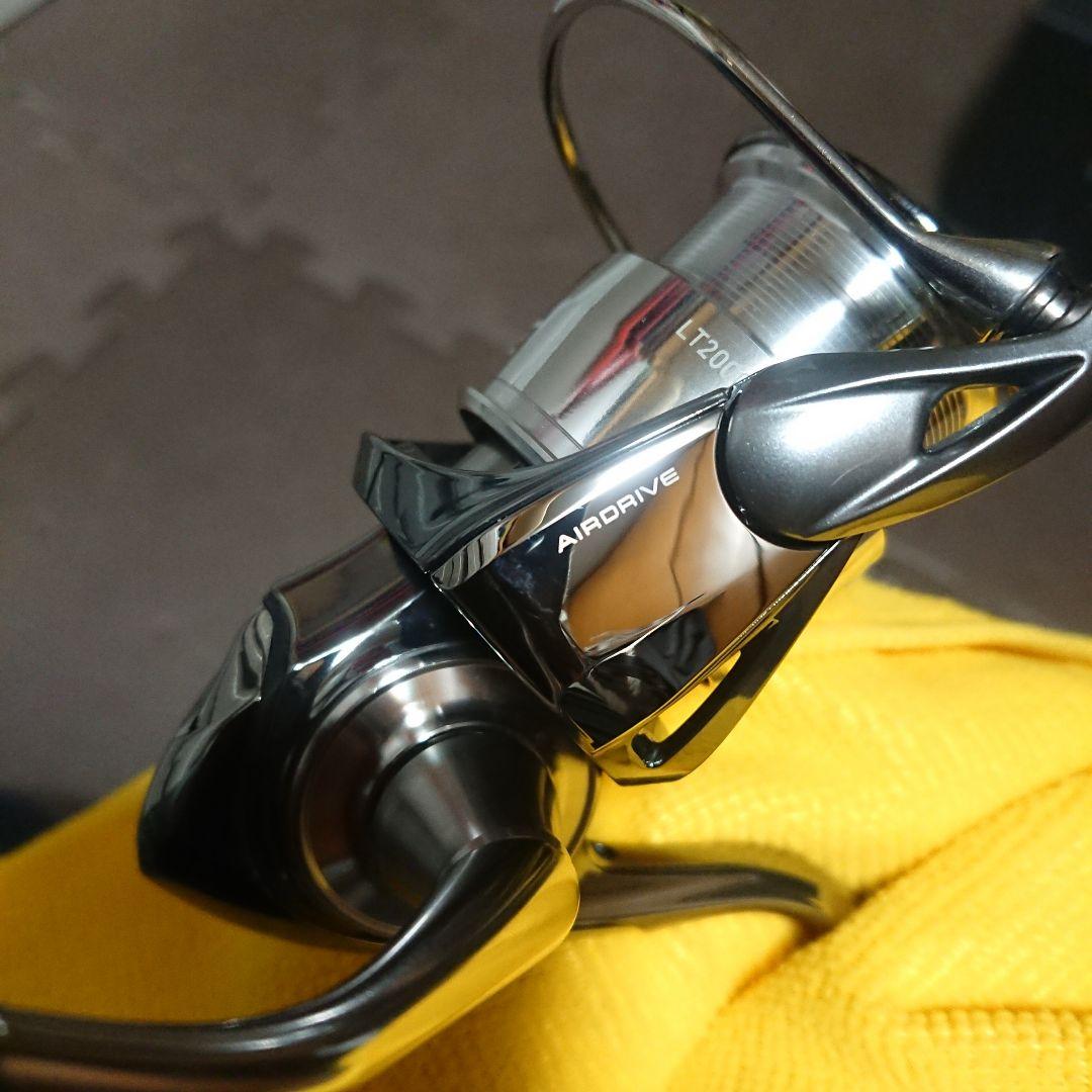 [極美品] DAIWA 22EXIST LT2000S-H イグジスト 2000