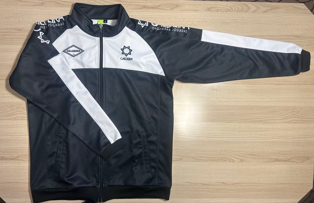 CALDEIRA キャルデラ ジャージ上下セット S 美品早いもの勝ち‼️