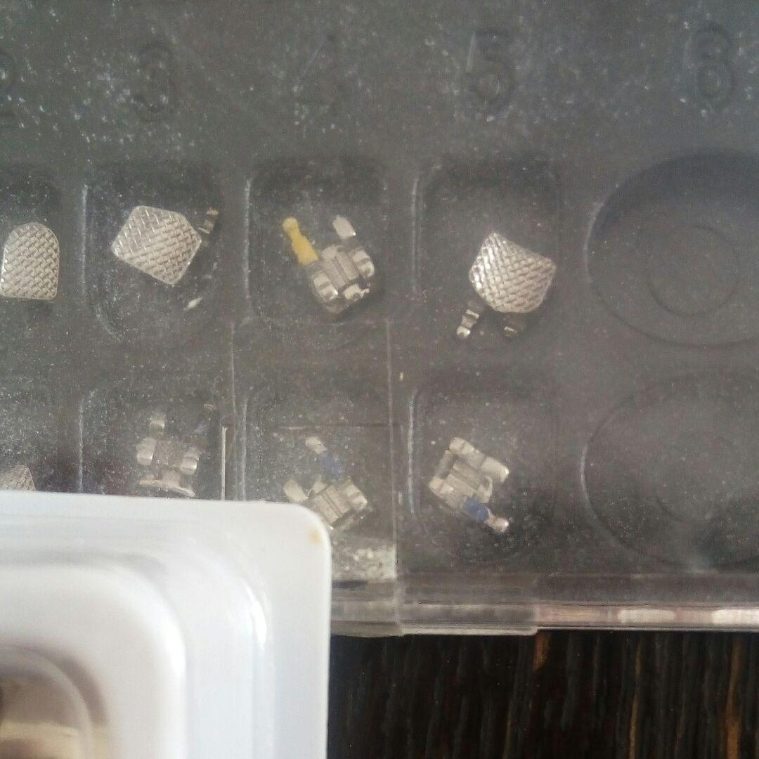 模型用　歯列矯正　器具　専門書　アトラス歯科矯正装置　歯科矯正学