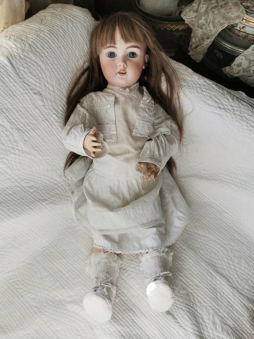 アンティークドイツ シモン＆ハルビックビスクドール 美少女人形コットンドレス靴付