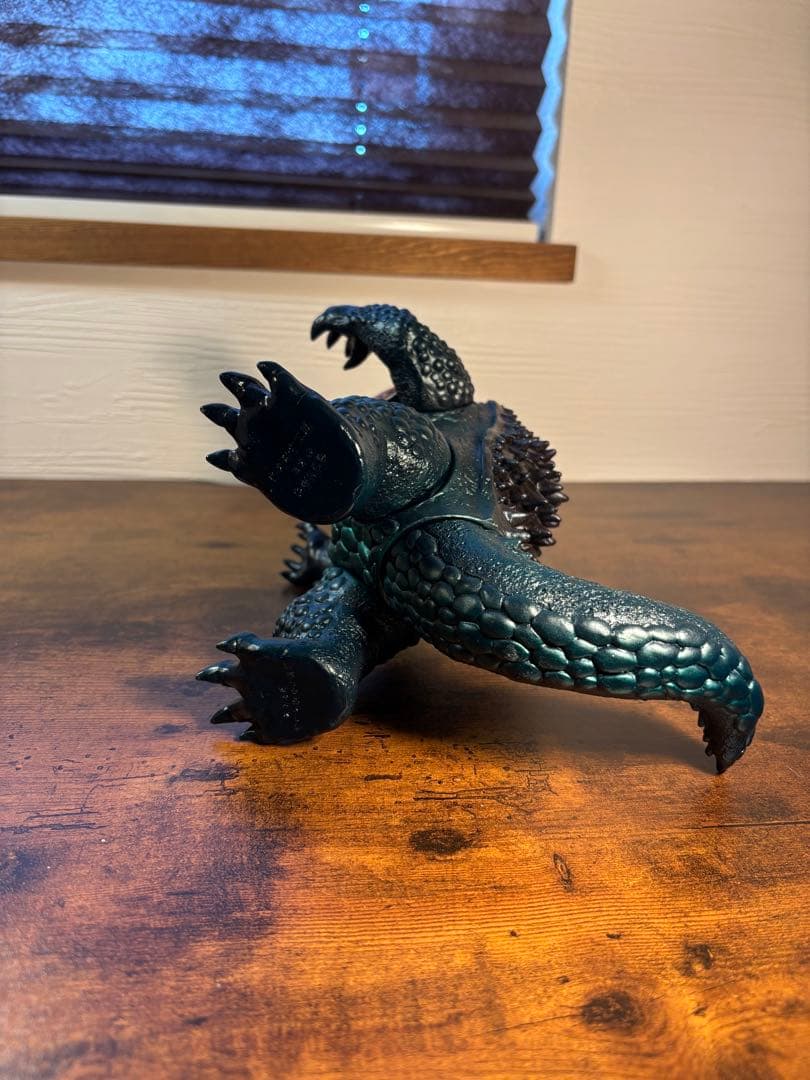 シカルナ工房　ザゴラ　ソフビ　怪獣　インディーズソフビ　シカルナ