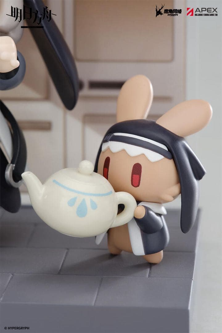 アークナイツ「デザートはいかがですか？」フィギュア「スカジ」「スペクター」セット