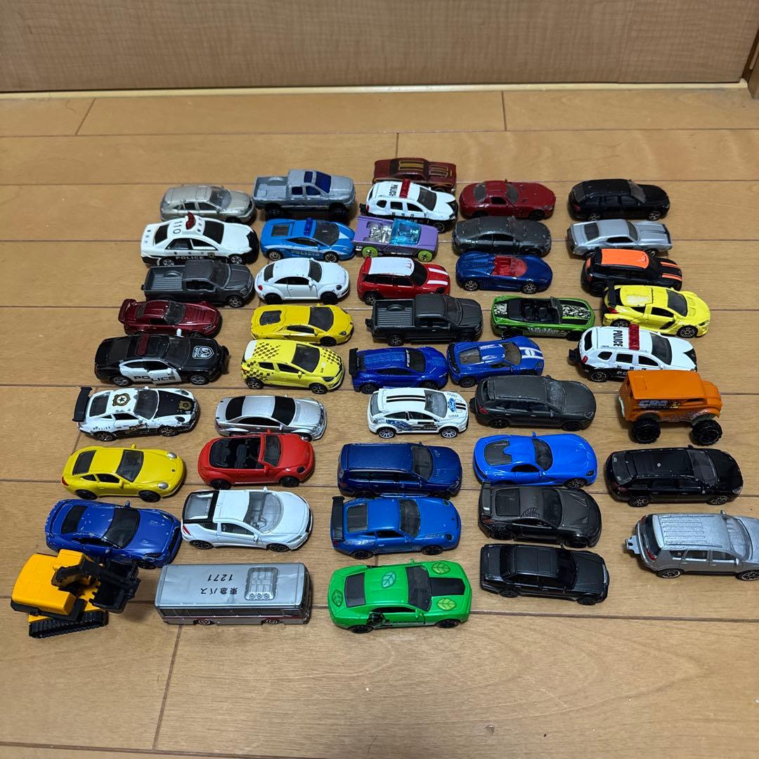 週末限定値下げ！トミカなど ミニカー 約198台まとめ売り
