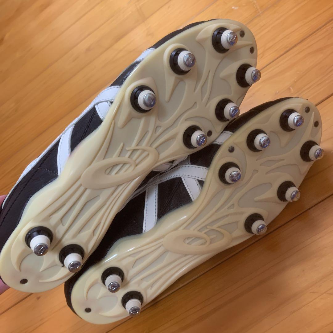 アシックス　サッカースパイク　2002