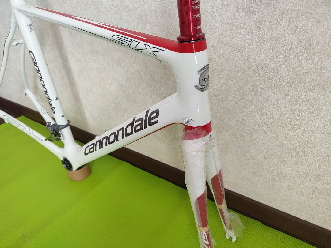 Cannondale キャノンデール SIX カーボンフレーム56cmほぼ未使用