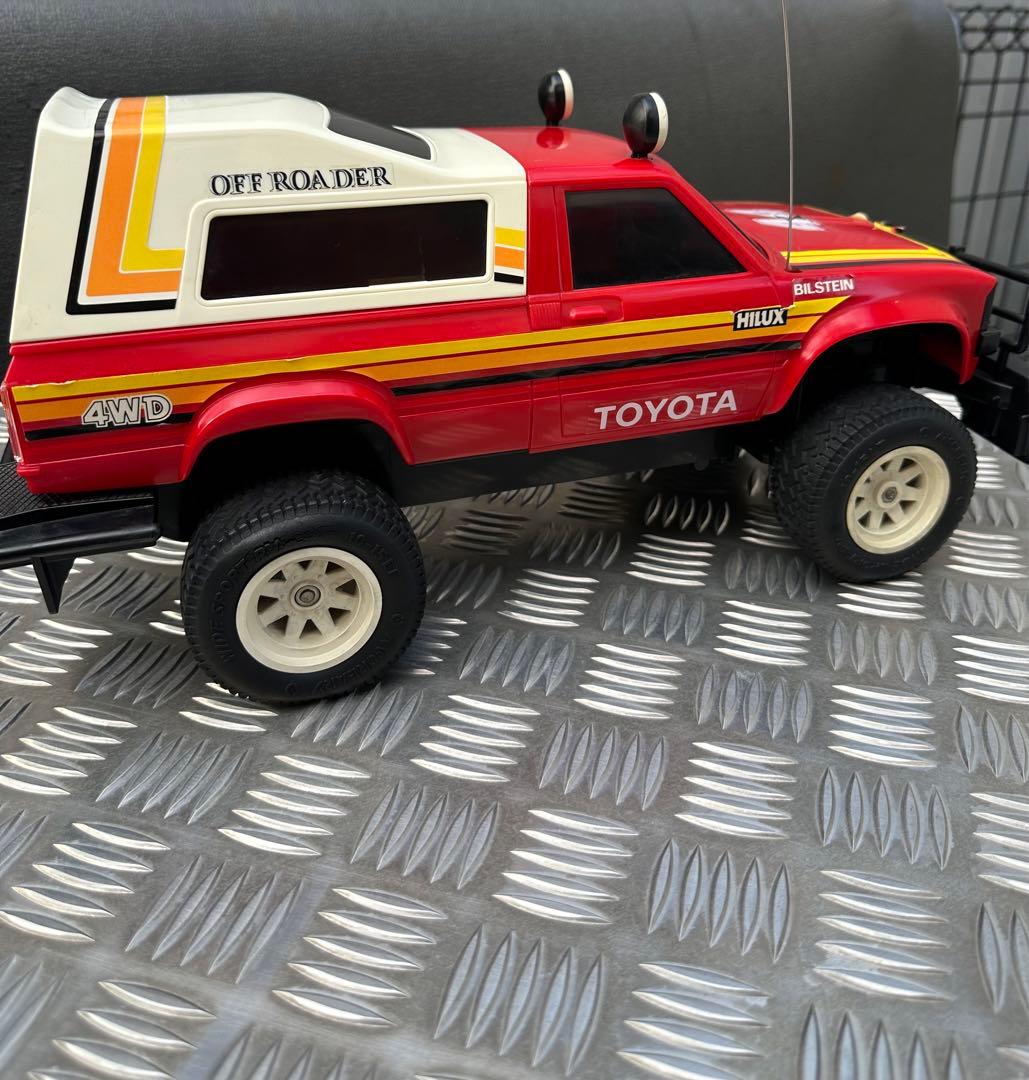 TOYOTA ハイラックス　4WD ラジコン　NIKKO 1/10