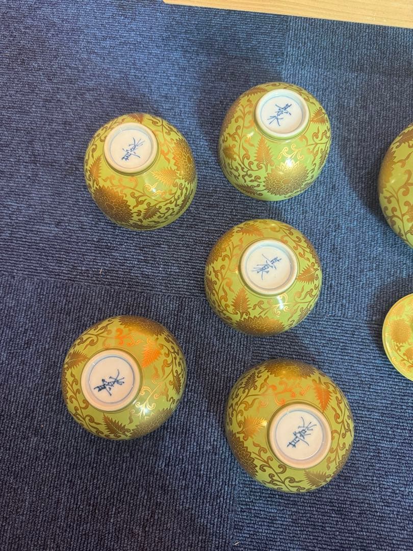 1800  希少　其泉　萌黄金欄手 茶器セット　急須1客　湯呑5客　金彩