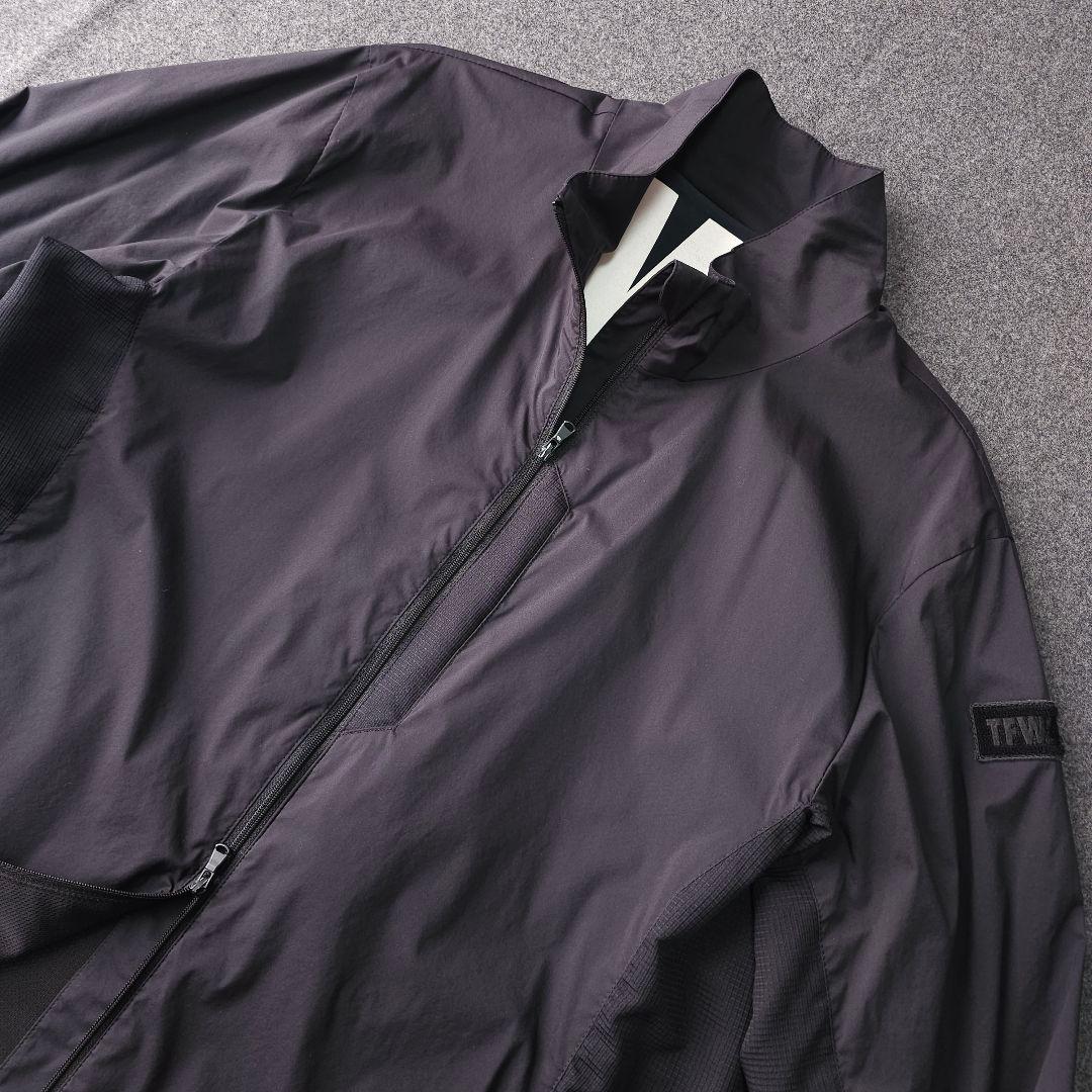 TFW49 背中ロゴネーム 長袖ゴルフブルゾンジャケット 黒 5 メンズ L