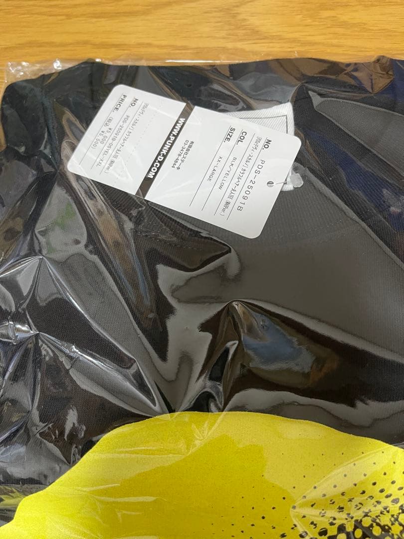 パンクドランカーズPUNK DRUNKERS Tシャツ　デヴィ夫人ステッカー