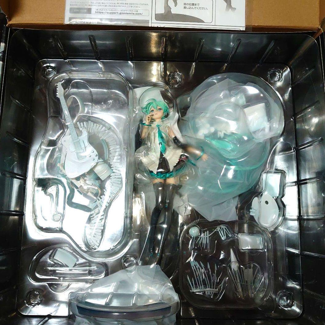 初音ミク Happy 16th Birthday Ver. 1/7 フィギュア