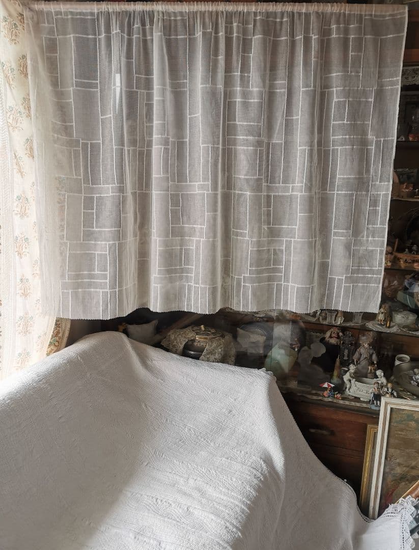 アンティーク ノッティンガムマドラスレース カーテンパネル 四角❐長方形モチーフ