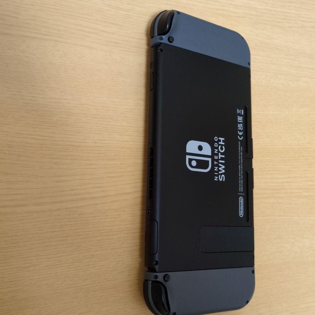 任天堂Switch本体【HAC-001(-01)】(ツバサ)