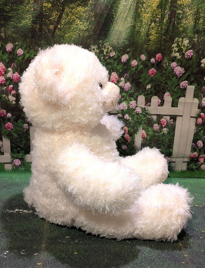 激レア　希少　ビルドアベア　日本限定　銀座店限定　クマ　ぬいぐるみ　白Ginza