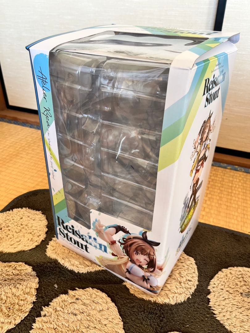 フィギュアセット チャイナドレスとカジュアル&水着ライザ