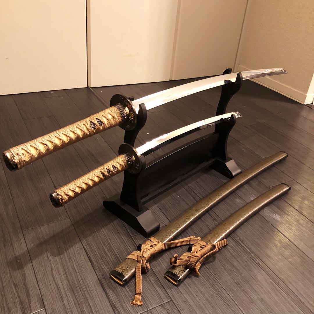 高級模造刀　居合刀　 美術刀剣　太刀　脇差　大小セット　2本セット　茶白拵え