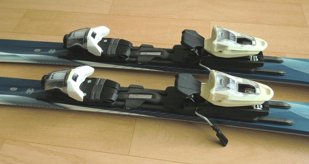 ■■送料無料■VOLKL■女性用スキーフルセット■板148靴24.5■メンテ付■