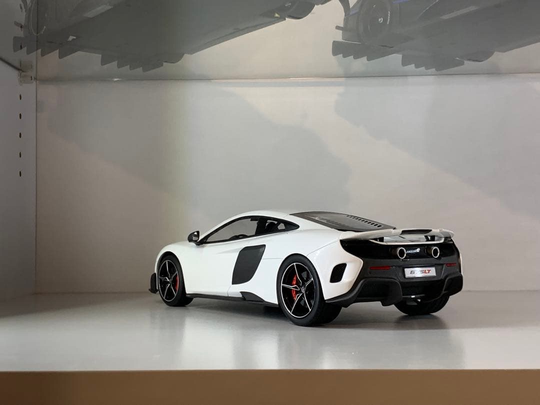 TOPSPEED マクラーレン675LT 1/18