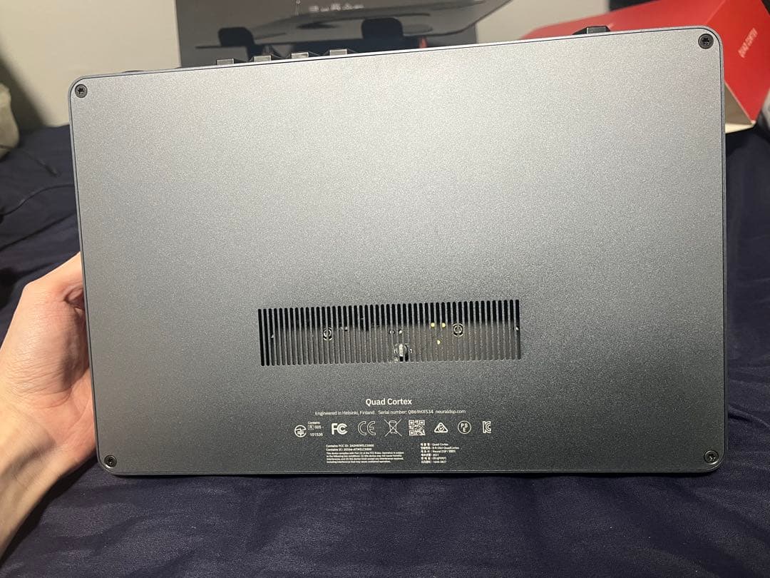 Neural DSP Quad Cortex DTM用スタンド付き