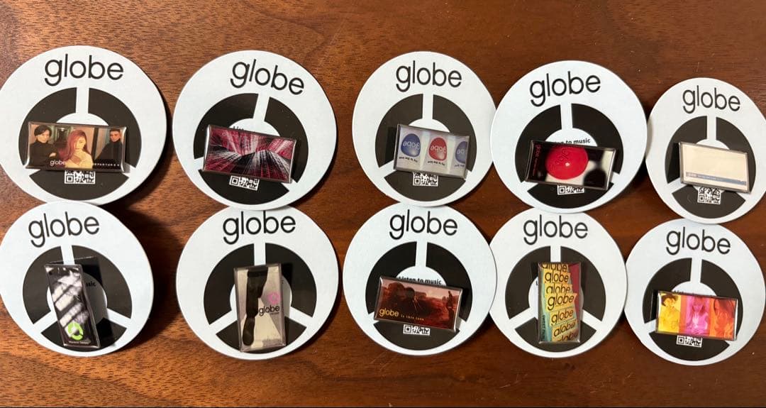 globe ピンバッチ　シングル全１０種セット　ガチャ　コンプリート　グローブ