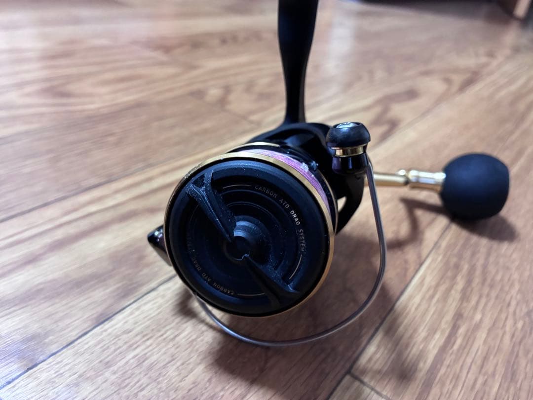 DAIWA 23 BG SW 4000D-CXH スピニングリール