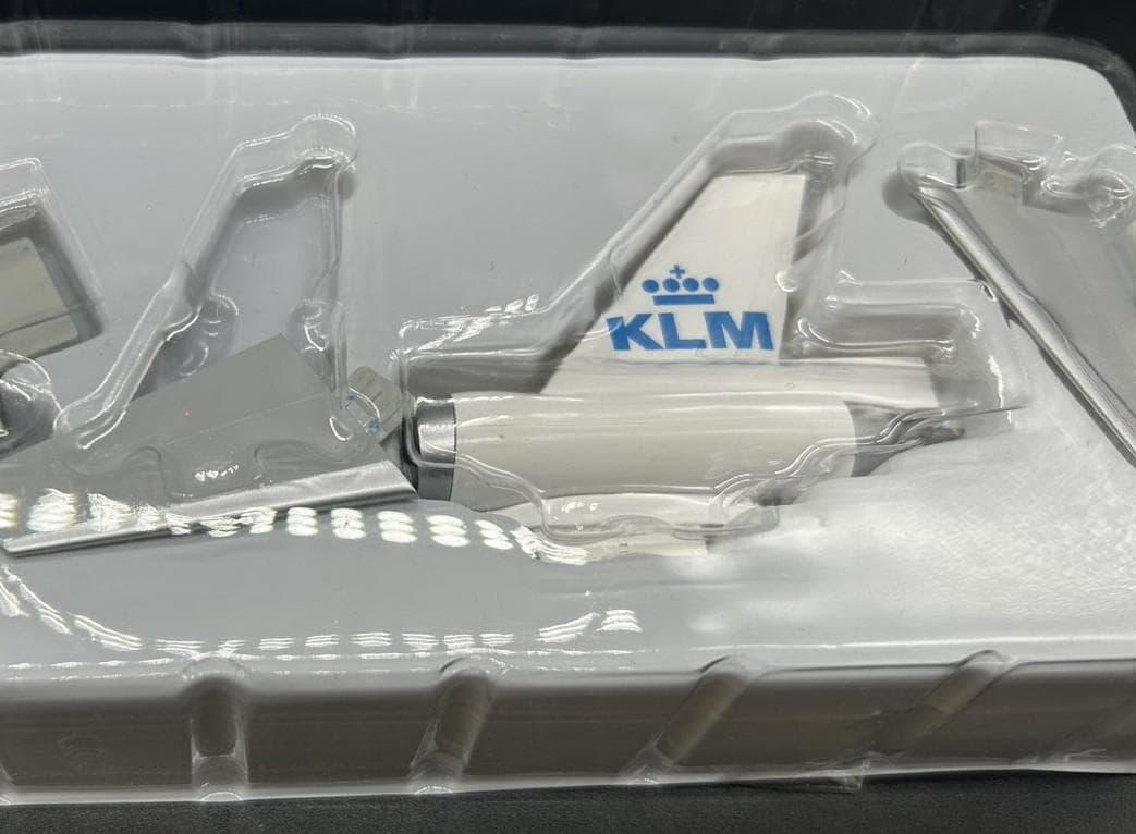 hogan wings 1/200 MD-11 KLMオランダ航空 PH-KCB